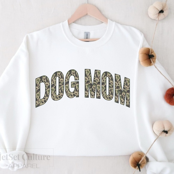 DOG MOM camo print Sweatshirt - Picture 1 of 3